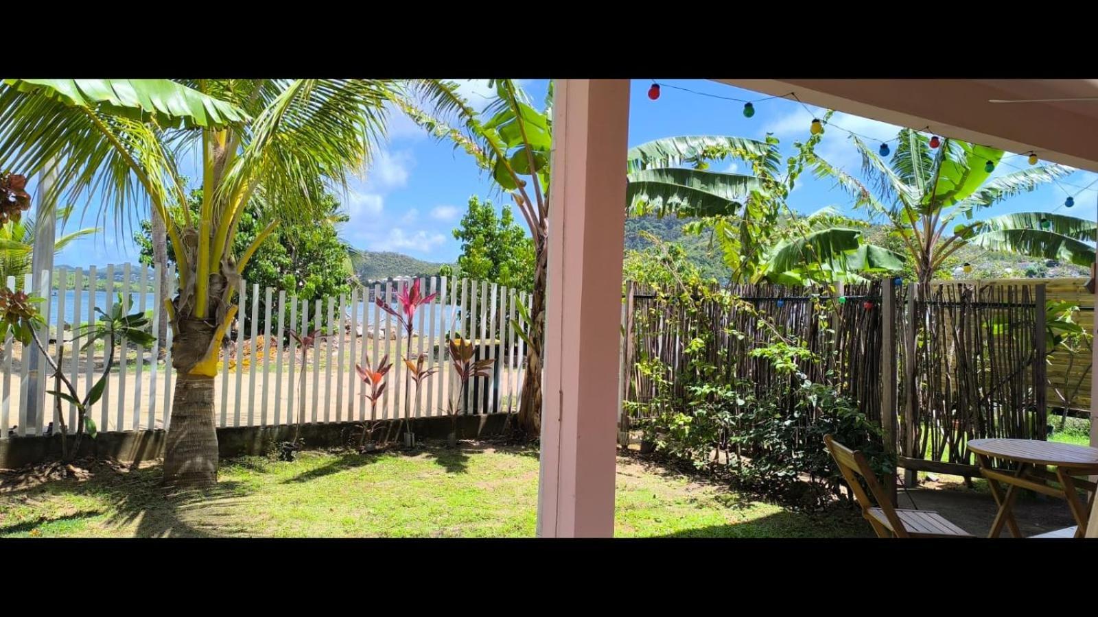Kozy Kaz - Les Pieds Dans L Eau Appartement La Trinité Buitenkant foto